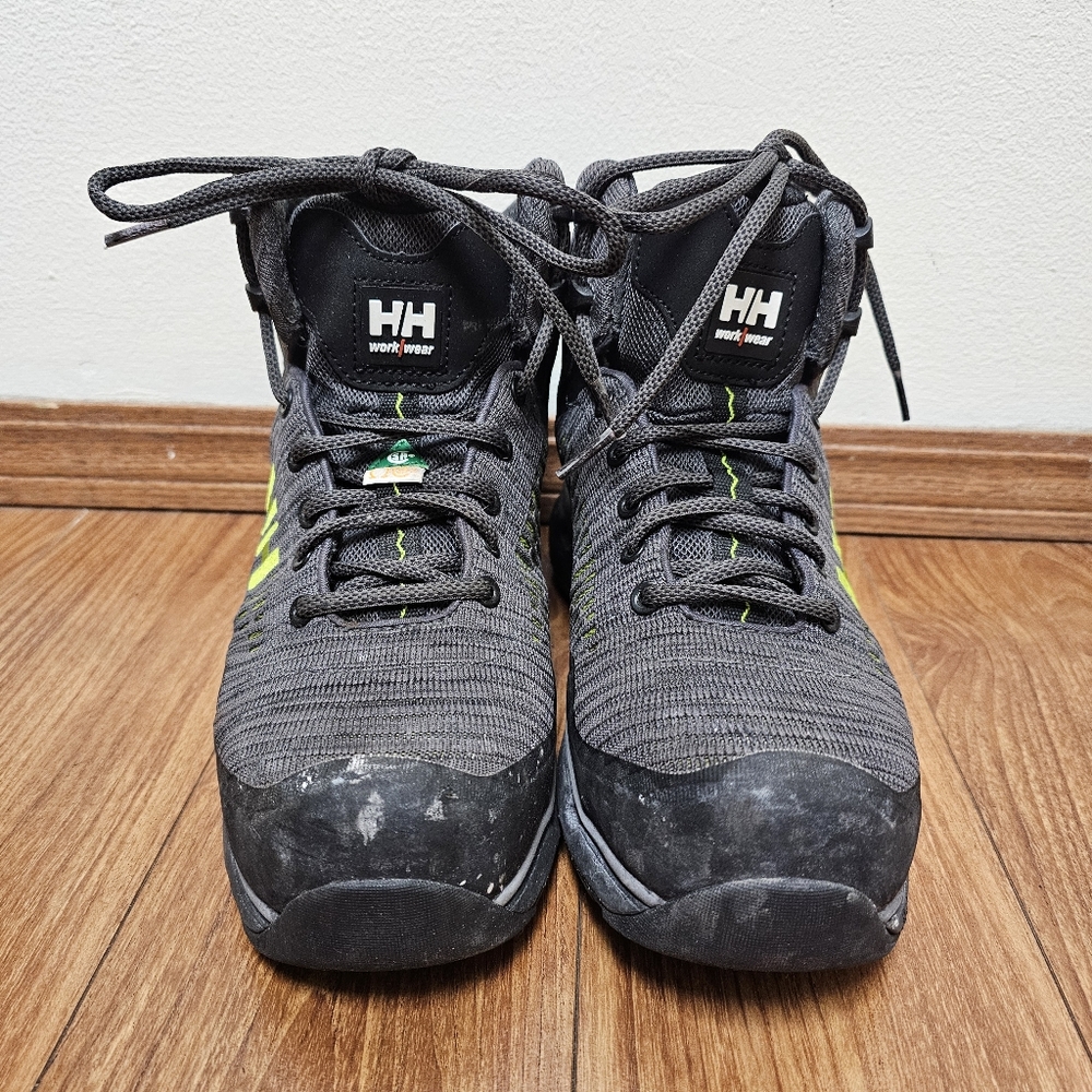 Helly Hansen Men’s Steel Toe Work Shoes – Rugged Gray – Size 8